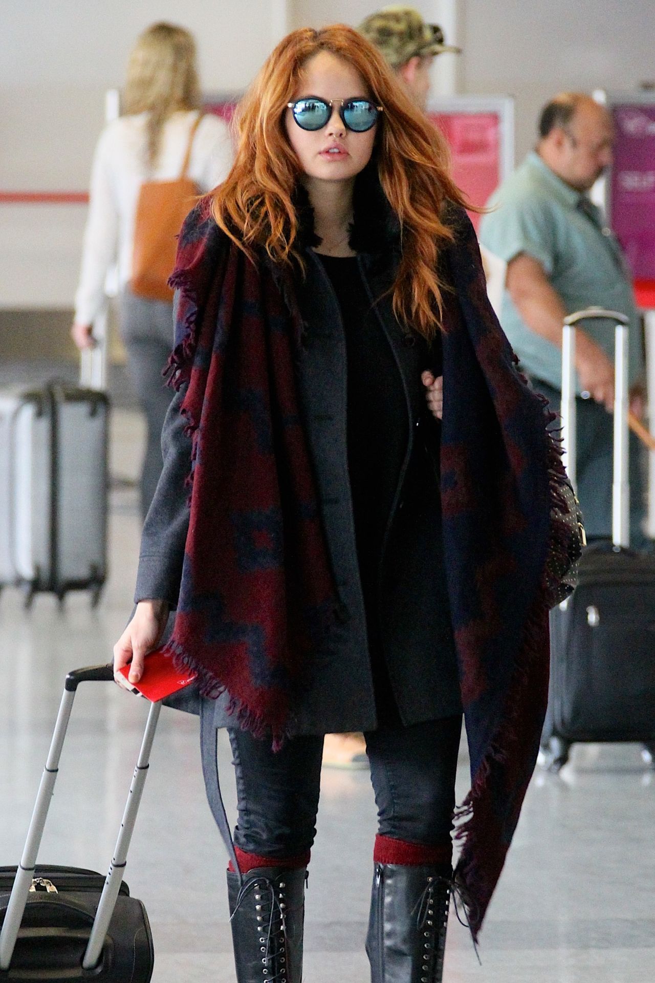 Debbie Ryan Style - at LAX Airport, March 2015