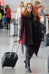 Debbie Ryan Style - at LAX Airport, March 2015