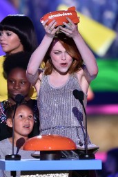 emma-stone-2015-nickelodeon-kids-choice-awards-in-inglewood_2