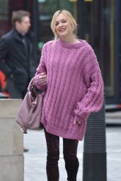Fearne Cotton - Arriving at BBC Radio 1 in London, March 2015