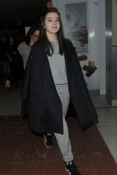 Hailee Steinfeld at Charles de Gaulle Airport in France, March 2015