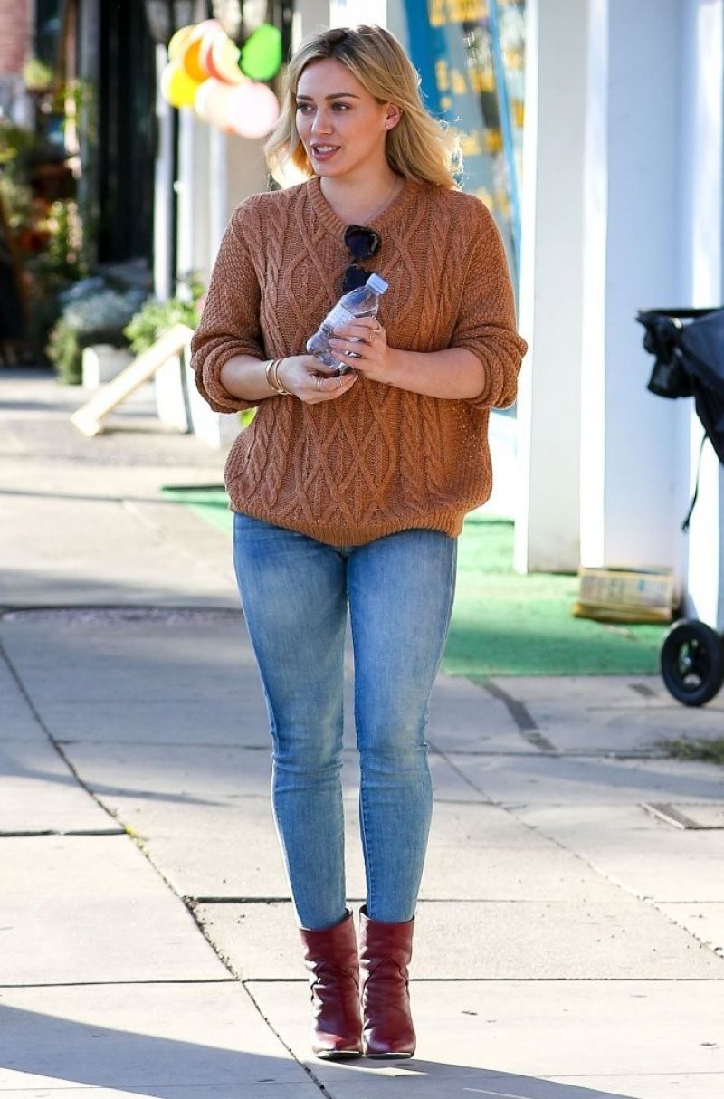 Hilary Duff Casual Outfit Sherman Oaks March 2015