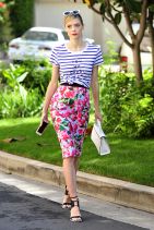 Jaime King - Candid Photoshoot in Los Angeles, Spring 2015