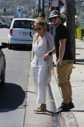 Jennifer Lopez and Ex BF Casper Smart Back On Track! - March 2015