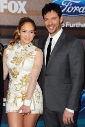 Jennifer Lopez Hot in Mini Dress - 