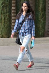 Jordana Brewster in Ripped Jeans - Whole Foods in Brentwood, March 2015