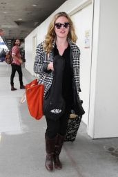 Julia Stiles at LAX Airport, March 2015