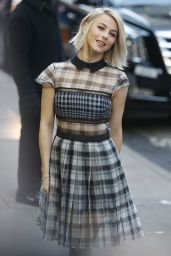 Julianne Hough Arriving to Appear on Good Morning America in New York City, March 2015