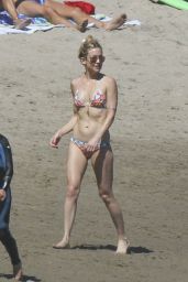 Kate Hudson in a Bikini at a beach in Malibu - March 2015