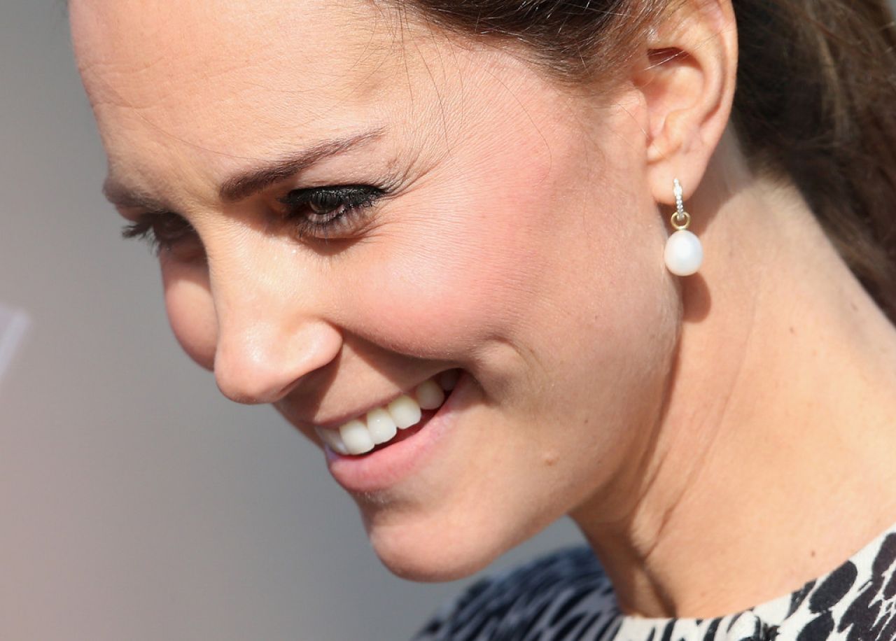 kate-middleton-style-visiting-the-turner-contemporary-gallery-in-margate-ma...