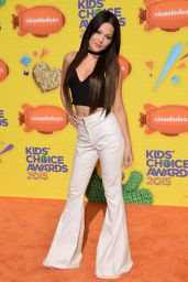 Kelli Berglund – 2015 Nickelodeon Kids Choice Awards in Inglewood