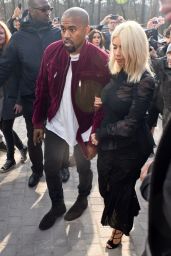 Kim Kardashian – Louis Vuitton Fashion Show in Paris, March 2015