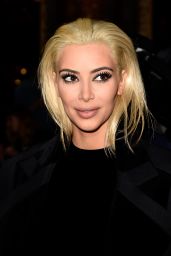 Kim Kardashian Platinum Blonde Hair - Balmain Fashion Show in Paris, March 2015