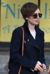 Lily Collins Out With Her Mom in Beverly Hills, March 2015