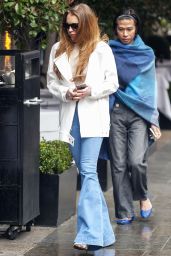 Lindsay Lohan - Out for lunch in London, March 2015