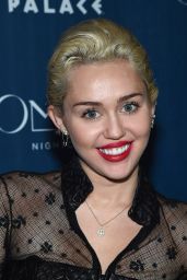 Miley Cyrus - Omnia Nightclub at Caesars Palace in Las Vegas, March 2015