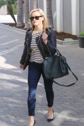 Reese Witherspoon Casual Style - at AOC Wine Bar & Restaurant in LA, March 2015