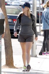 Reese Witherspoon in Shorts - Going to a Gym in Santa Monica, March 2015