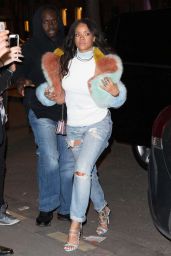 Rihanna in Ripped Jeans – Shopping in Paris, March 2015