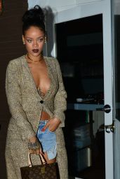 Rihanna Night Out Style - Going to a Dinner at Giorgio Baldi in Santa Monica, March 2015