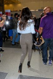 Selena Gomez Casual Style - Departing on a Flight at LAX Airport in Los Angeles, MArch 2015