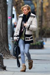 Sienna Miller - Walking Through the West Village - March 2015