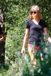Taylor Swift in Shorts - Out in Malibu - March 2015
