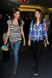 Victoria Justice at LAX Airport, March 2015