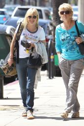 Anna Faris - Out in Los Angeles, April 2015