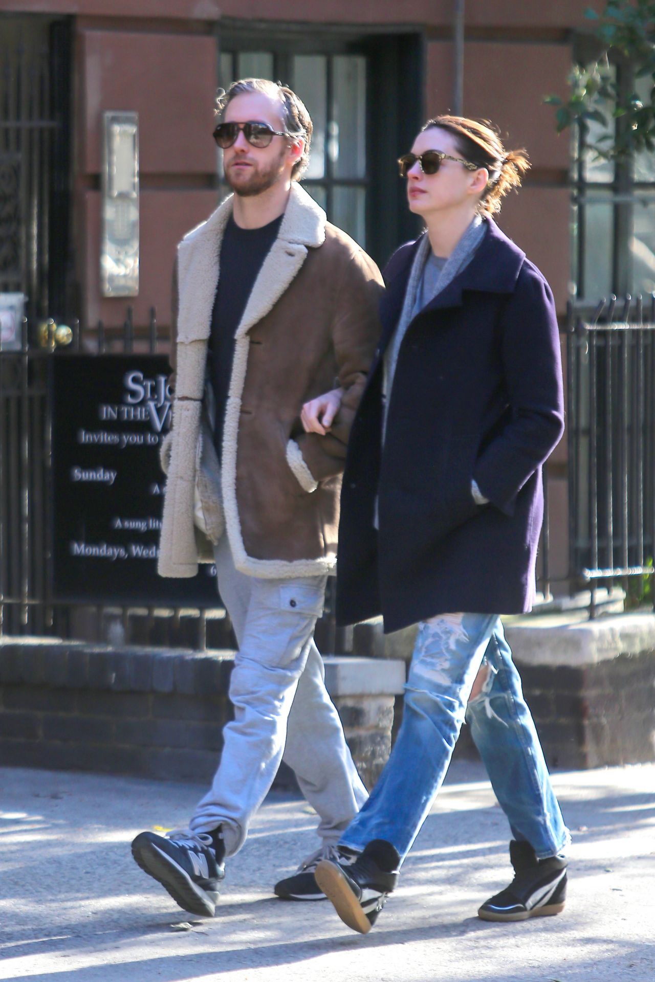 Anne Hathaway - Out in New York City, April 2015 • CelebMafia