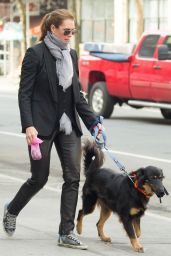Brooke Shields - Picking up Dog Poop in New York City, April 2015