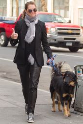 Brooke Shields - Picking up Dog Poop in New York City, April 2015