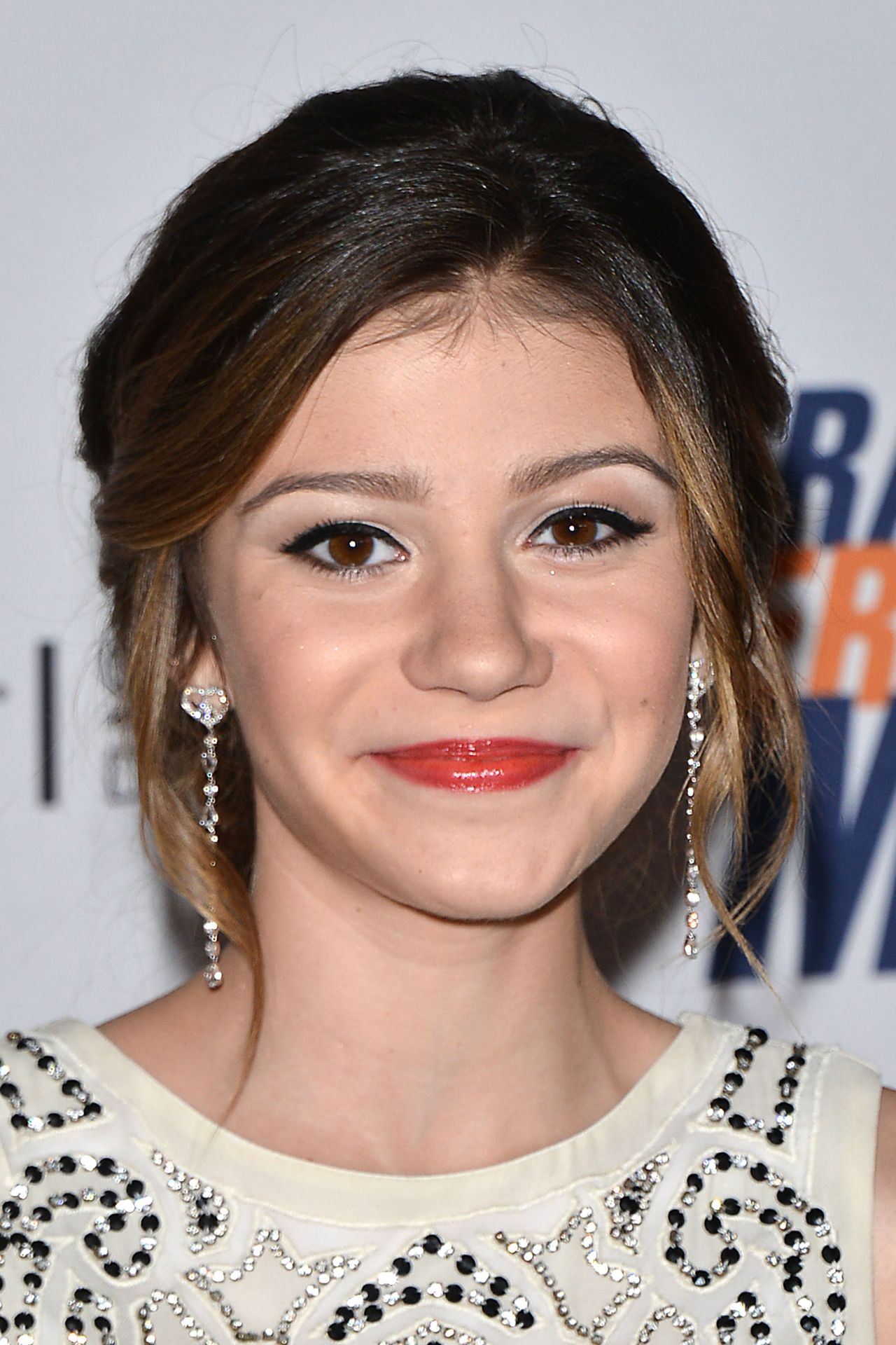 Genevieve Hannelius – 2015 Race To Erase MS Event in Century City