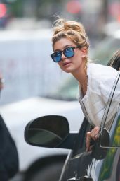 Hailey Baldwin - Hanging Out of the Back of an SUV in Soho, New York City, April 2015
