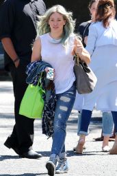 Hilary Duff - Headed to a Dance Studio in Los Angeles, April 2015