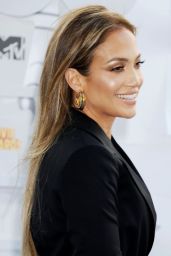 Jennifer Lopez – 2015 MTV Movie Awards in Los Angeles
