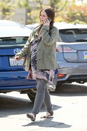 Jennifer Love Hewitt - Grocery Shopping in Pacific Palisades, April 2015