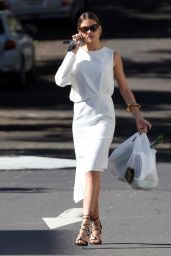 Jesinta Campbell Style - Stops of For Groceries in Rose Bay in Sydney, April 2015