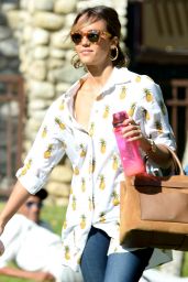Jessica Alba - Family Day at the Coldwater Canyon Park in Beverly Hills - April 2015