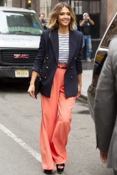 Jessica Alba - Leaving Her Hotel in New York City - April 2015