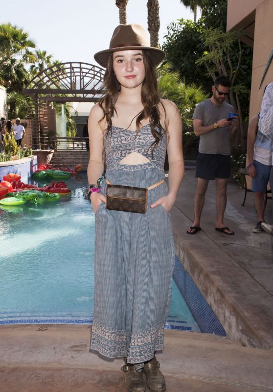 Kaitlyn Dever - Just Jared 2015 Coachella Festival Party Presented by Sonix in Indio