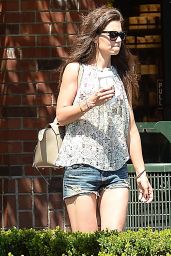 Katie Holmes Leaving Starbucks in Beverly Hills, April 2015
