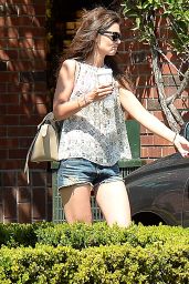 Katie Holmes Leaving Starbucks in Beverly Hills, April 2015