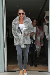 Kelly Brook Style - Leaving Her Hotel in London, April 2015