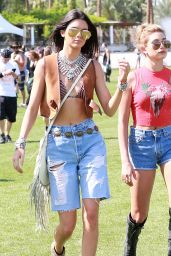 Kendall & Kylie Jenner, Hailey Baldwin – 2015 Coachella Music Festival in Indio – Day 1