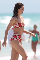Keri Russell in a Bikini at a beach in Miami - April 2015