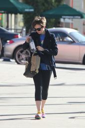 Lily Collins Going to the Gym in West Hollywood, April 2015