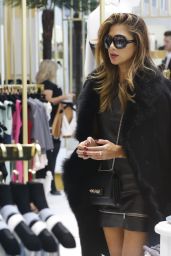 Nicole Scherzinger Shopping in London, April 2015