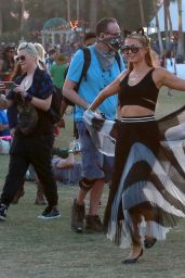 Paris Hilton – Coachella Music & Arts Festival 2015