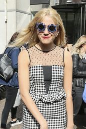 Pixie Lott Style - at the ITV Studios in London, April 2015